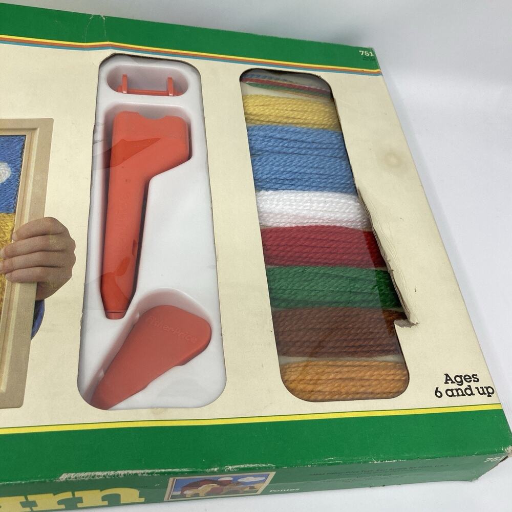 Vintage 1980's Fisher Price Color With Yarn Craft Kit Ponies #751 Hobbies Crafts - Picture 13 of 14